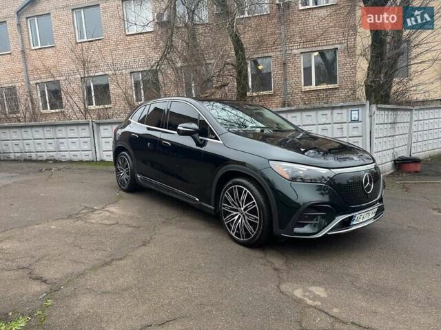 Зеленый Мерседес EQE, объемом двигателя 0 л и пробегом 28 тыс. км за 48900 $, фото 5 на Automoto.ua