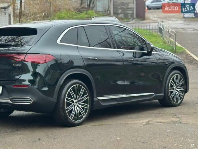 Зеленый Мерседес EQE, объемом двигателя 0 л и пробегом 28 тыс. км за 48900 $, фото 4 на Automoto.ua