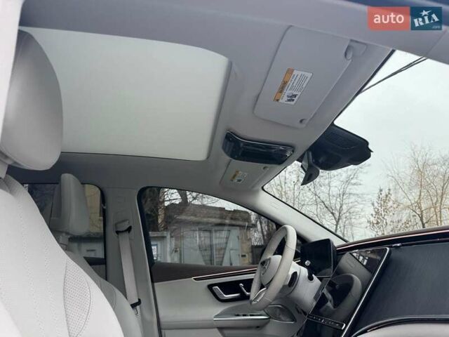 Зеленый Мерседес EQE, объемом двигателя 0 л и пробегом 28 тыс. км за 48900 $, фото 55 на Automoto.ua