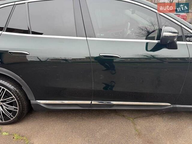 Зеленый Мерседес EQE, объемом двигателя 0 л и пробегом 28 тыс. км за 48900 $, фото 12 на Automoto.ua