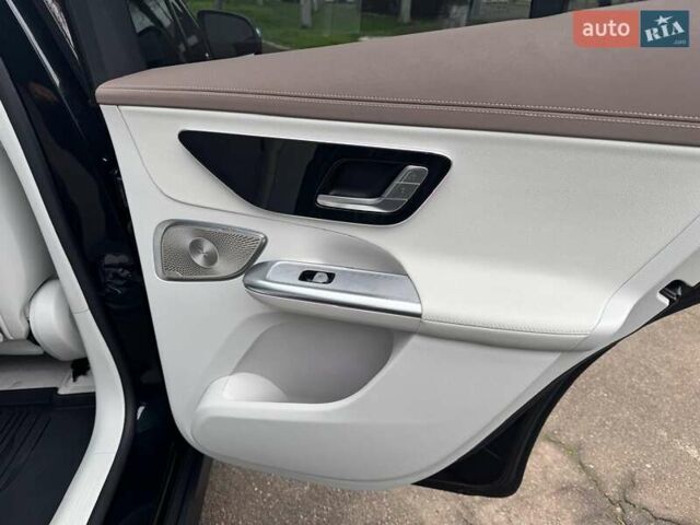 Зеленый Мерседес EQE, объемом двигателя 0 л и пробегом 28 тыс. км за 48900 $, фото 44 на Automoto.ua