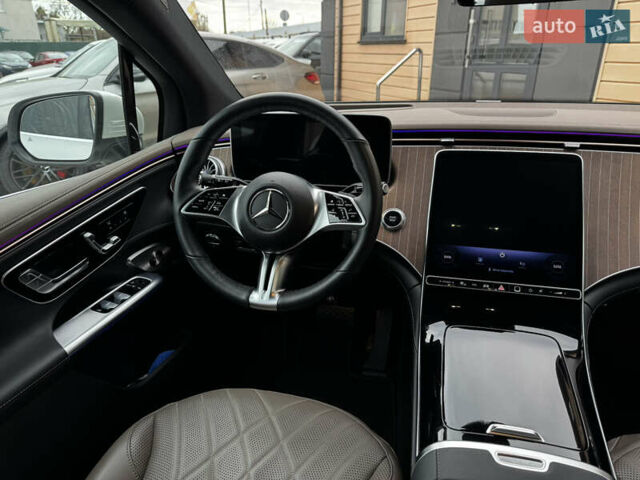 Белый Мерседес EQE SUV, объемом двигателя 0 л и пробегом 18 тыс. км за 49900 $, фото 25 на Automoto.ua