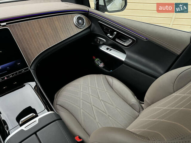 Белый Мерседес EQE SUV, объемом двигателя 0 л и пробегом 18 тыс. км за 49900 $, фото 24 на Automoto.ua