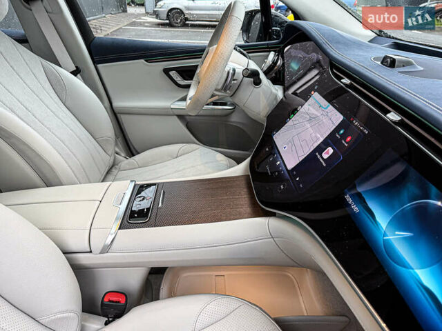 Белый Мерседес EQE SUV, объемом двигателя 0 л и пробегом 4 тыс. км за 76850 $, фото 33 на Automoto.ua