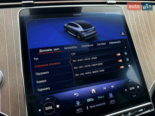 Белый Мерседес EQE SUV, объемом двигателя 0 л и пробегом 18 тыс. км за 49900 $, фото 51 на Automoto.ua