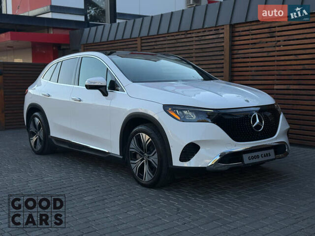 Білий Мерседес EQE SUV, об'ємом двигуна 0 л та пробігом 24 тис. км за 55000 $, фото 8 на Automoto.ua