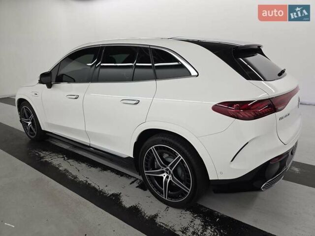 Белый Мерседес EQE SUV, объемом двигателя 0 л и пробегом 9 тыс. км за 77000 $, фото 1 на Automoto.ua