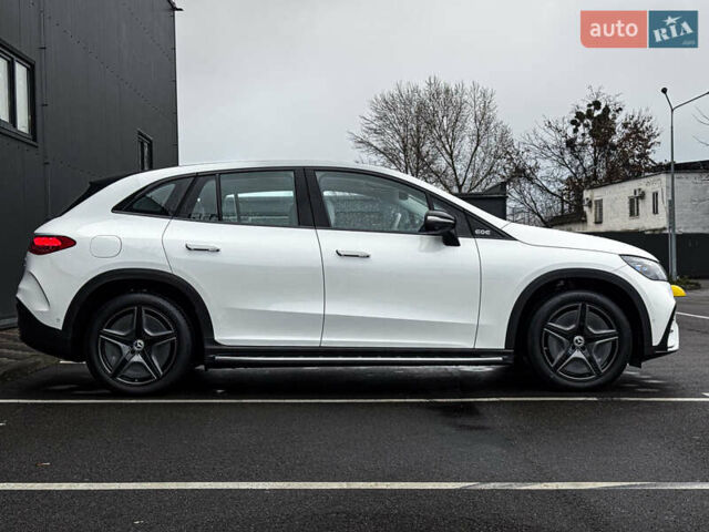 Белый Мерседес EQE SUV, объемом двигателя 0 л и пробегом 4 тыс. км за 76850 $, фото 9 на Automoto.ua