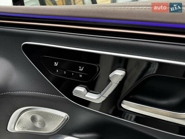 Белый Мерседес EQE SUV, объемом двигателя 0 л и пробегом 18 тыс. км за 49900 $, фото 30 на Automoto.ua