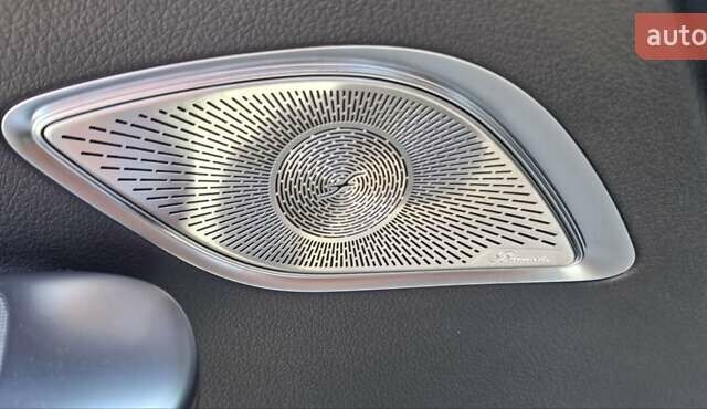 Белый Мерседес EQE SUV, объемом двигателя 0 л и пробегом 23 тыс. км за 52000 $, фото 6 на Automoto.ua