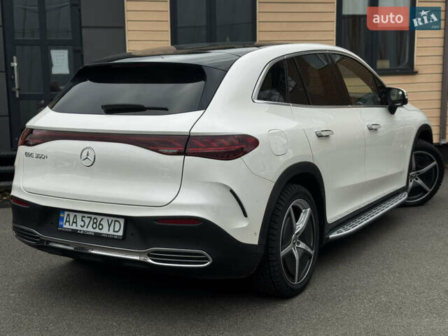 Белый Мерседес EQE SUV, объемом двигателя 0 л и пробегом 18 тыс. км за 49900 $, фото 11 на Automoto.ua