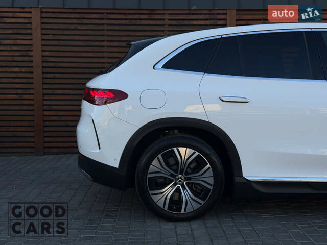 Білий Мерседес EQE SUV, об'ємом двигуна 0 л та пробігом 24 тис. км за 55000 $, фото 13 на Automoto.ua
