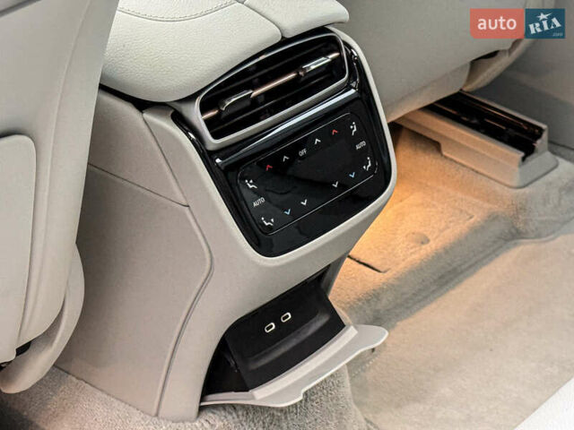 Белый Мерседес EQE SUV, объемом двигателя 0 л и пробегом 4 тыс. км за 76850 $, фото 21 на Automoto.ua