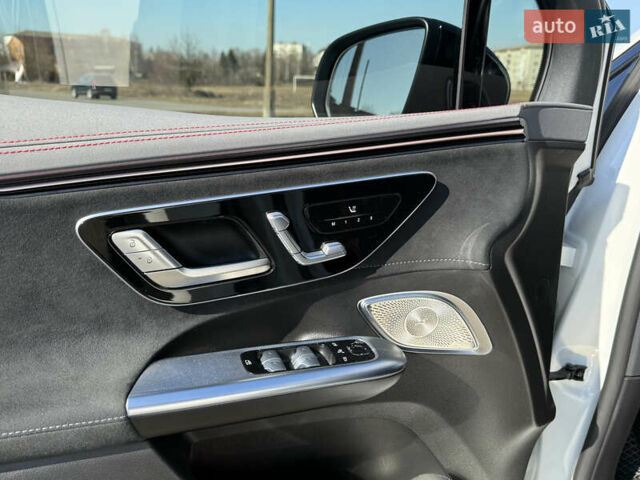 Білий Мерседес EQE SUV, об'ємом двигуна 0 л та пробігом 15 тис. км за 99999 $, фото 10 на Automoto.ua