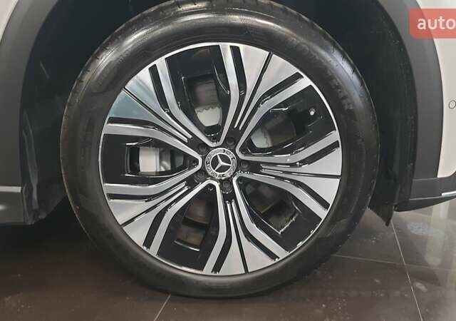 Белый Мерседес EQE SUV, объемом двигателя 0 л и пробегом 1 тыс. км за 65000 $, фото 5 на Automoto.ua