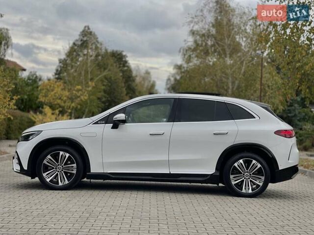 Белый Мерседес EQE SUV, объемом двигателя 0 л и пробегом 23 тыс. км за 46900 $, фото 12 на Automoto.ua