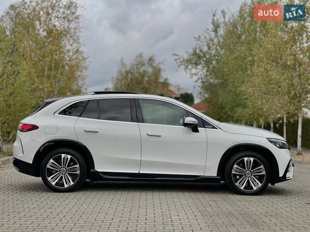 Белый Мерседес EQE SUV, объемом двигателя 0 л и пробегом 23 тыс. км за 46900 $, фото 13 на Automoto.ua