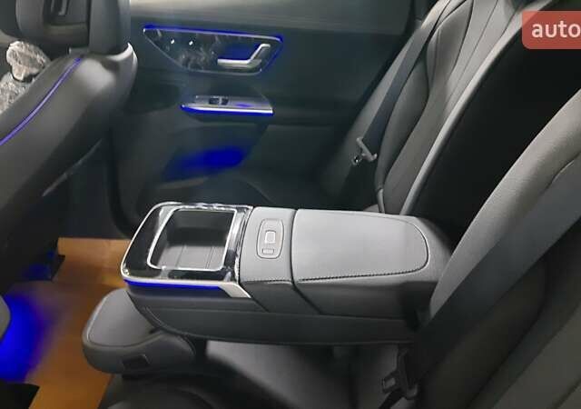 Белый Мерседес EQE SUV, объемом двигателя 0 л и пробегом 1 тыс. км за 65000 $, фото 10 на Automoto.ua