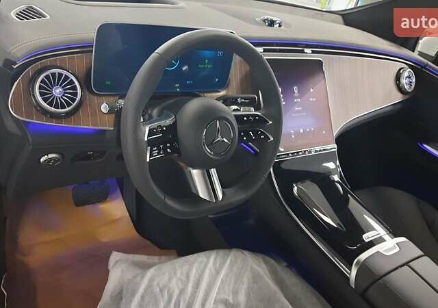 Белый Мерседес EQE SUV, объемом двигателя 0 л и пробегом 1 тыс. км за 65000 $, фото 7 на Automoto.ua