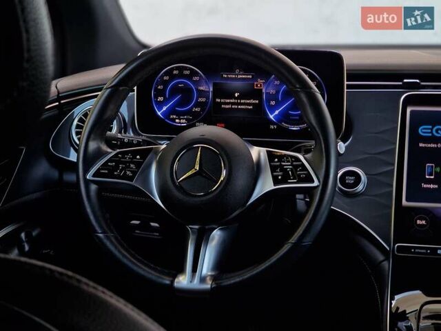 Чорний Мерседес EQE SUV, об'ємом двигуна 0 л та пробігом 47 тис. км за 46990 $, фото 62 на Automoto.ua