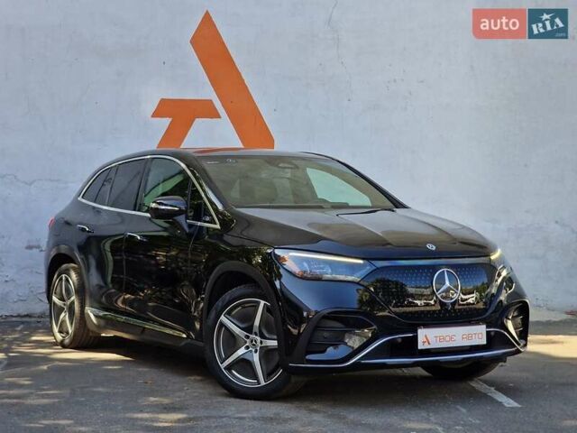 Чорний Мерседес EQE SUV, об'ємом двигуна 0 л та пробігом 47 тис. км за 46990 $, фото 12 на Automoto.ua