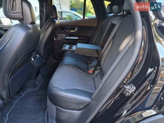Чорний Мерседес EQE SUV, об'ємом двигуна 0 л та пробігом 47 тис. км за 46990 $, фото 60 на Automoto.ua
