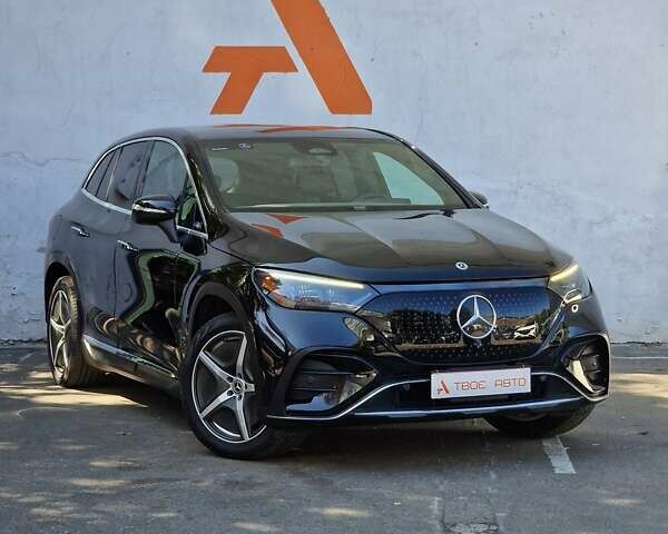 Чорний Мерседес EQE SUV, об'ємом двигуна 0 л та пробігом 47 тис. км за 46990 $, фото 17 на Automoto.ua