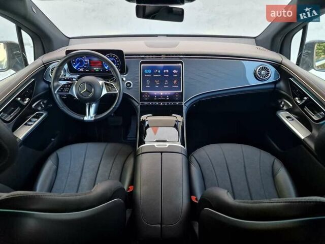 Чорний Мерседес EQE SUV, об'ємом двигуна 0 л та пробігом 47 тис. км за 46990 $, фото 61 на Automoto.ua