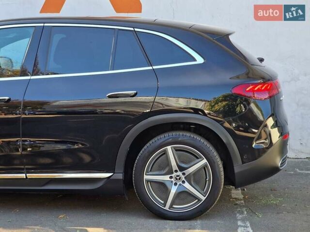 Чорний Мерседес EQE SUV, об'ємом двигуна 0 л та пробігом 47 тис. км за 46990 $, фото 24 на Automoto.ua