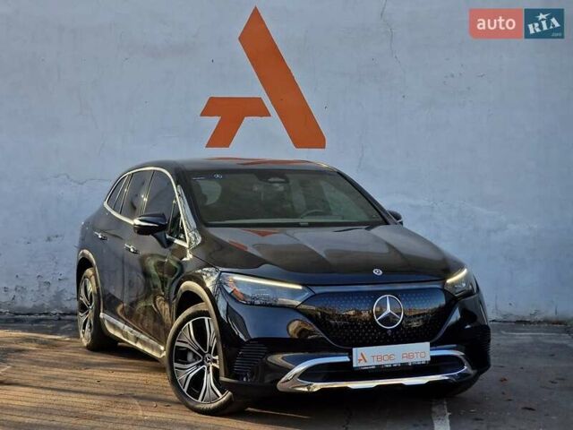 Чорний Мерседес EQE SUV, об'ємом двигуна 0 л та пробігом 28 тис. км за 51990 $, фото 12 на Automoto.ua