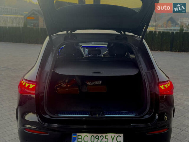 Черный Мерседес EQE SUV, объемом двигателя 0 л и пробегом 22 тыс. км за 49900 $, фото 24 на Automoto.ua