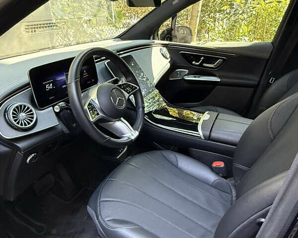 Черный Мерседес EQE SUV, объемом двигателя 0 л и пробегом 13 тыс. км за 55000 $, фото 5 на Automoto.ua
