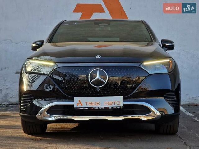 Чорний Мерседес EQE SUV, об'ємом двигуна 0 л та пробігом 28 тис. км за 51990 $, фото 4 на Automoto.ua