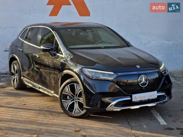 Чорний Мерседес EQE SUV, об'ємом двигуна 0 л та пробігом 28 тис. км за 51990 $, фото 14 на Automoto.ua