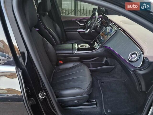 Чорний Мерседес EQE SUV, об'ємом двигуна 0 л та пробігом 28 тис. км за 51990 $, фото 59 на Automoto.ua