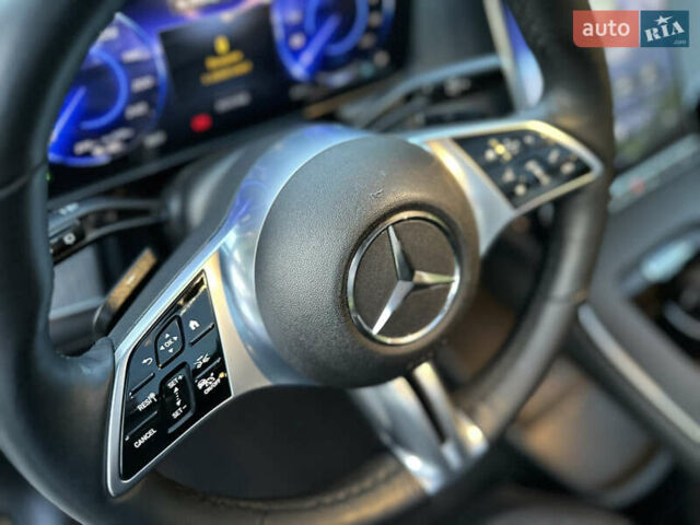 Черный Мерседес EQE SUV, объемом двигателя 0 л и пробегом 28 тыс. км за 56000 $, фото 44 на Automoto.ua