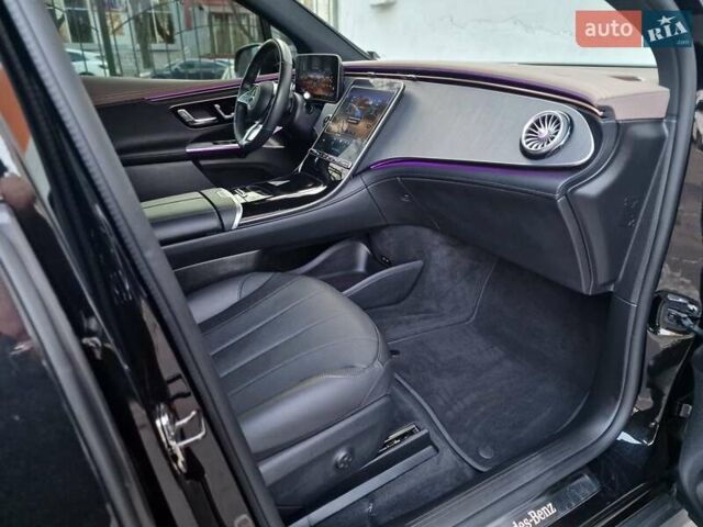 Чорний Мерседес EQE SUV, об'ємом двигуна 0 л та пробігом 28 тис. км за 51990 $, фото 57 на Automoto.ua