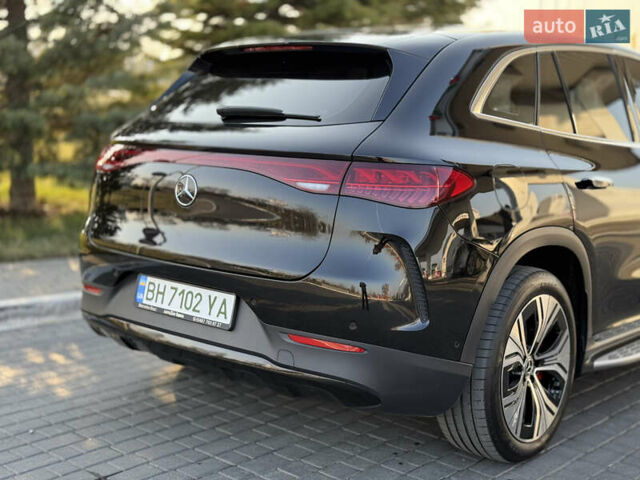 Черный Мерседес EQE SUV, объемом двигателя 0 л и пробегом 8 тыс. км за 62000 $, фото 32 на Automoto.ua