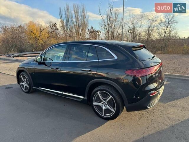 Черный Мерседес EQE SUV, объемом двигателя 0 л и пробегом 25 тыс. км за 51000 $, фото 6 на Automoto.ua