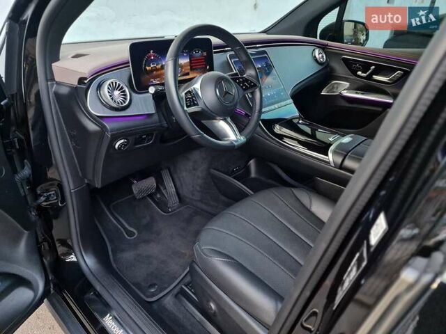 Чорний Мерседес EQE SUV, об'ємом двигуна 0 л та пробігом 28 тис. км за 51990 $, фото 48 на Automoto.ua