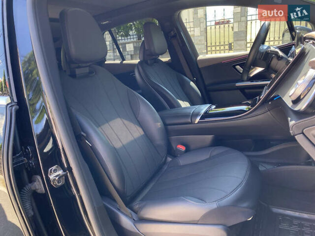 Чорний Мерседес EQE SUV, об'ємом двигуна 0 л та пробігом 20 тис. км за 51500 $, фото 14 на Automoto.ua