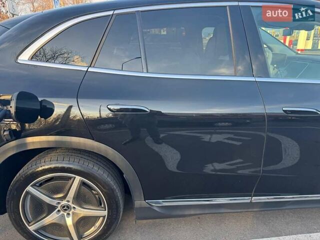 Черный Мерседес EQE SUV, объемом двигателя 0 л и пробегом 25 тыс. км за 51000 $, фото 10 на Automoto.ua