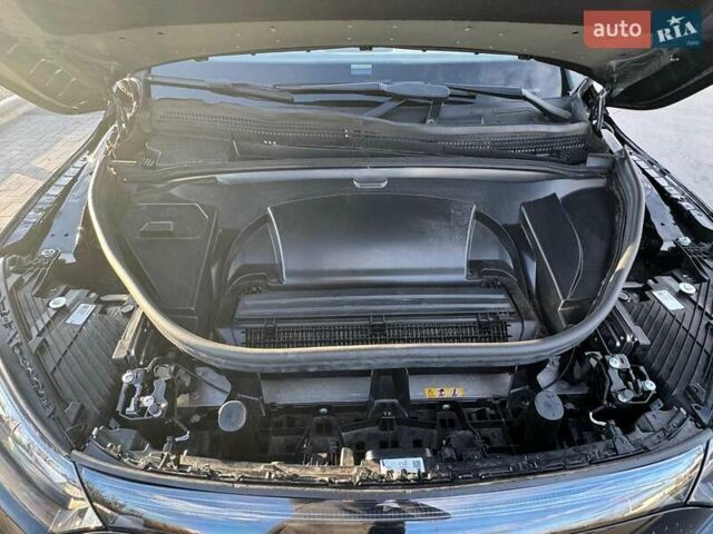 Черный Мерседес EQE SUV, объемом двигателя 0 л и пробегом 25 тыс. км за 51000 $, фото 61 на Automoto.ua