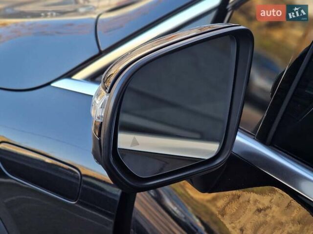 Чорний Мерседес EQE SUV, об'ємом двигуна 0 л та пробігом 28 тис. км за 51990 $, фото 20 на Automoto.ua