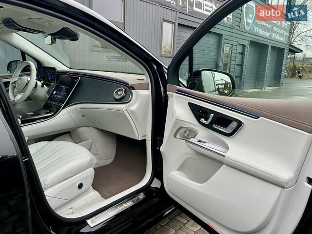 Черный Мерседес EQE SUV, объемом двигателя 0 л и пробегом 2 тыс. км за 54900 $, фото 49 на Automoto.ua