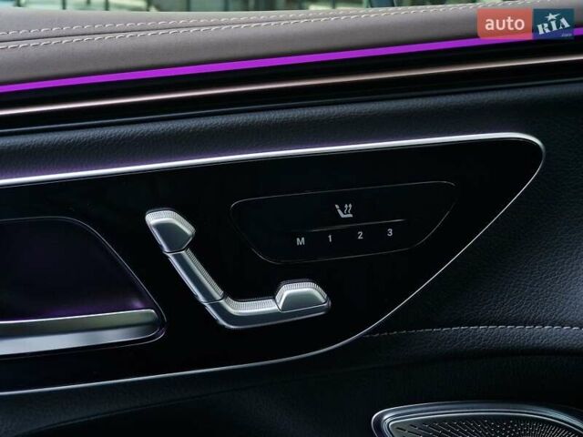 Чорний Мерседес EQE SUV, об'ємом двигуна 0 л та пробігом 28 тис. км за 51990 $, фото 69 на Automoto.ua