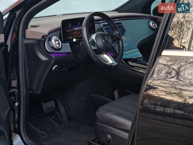 Чорний Мерседес EQE SUV, об'ємом двигуна 0 л та пробігом 28 тис. км за 51990 $, фото 52 на Automoto.ua
