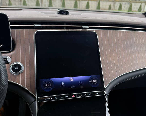 Чорний Мерседес EQE SUV, об'ємом двигуна 0 л та пробігом 20 тис. км за 54900 $, фото 11 на Automoto.ua