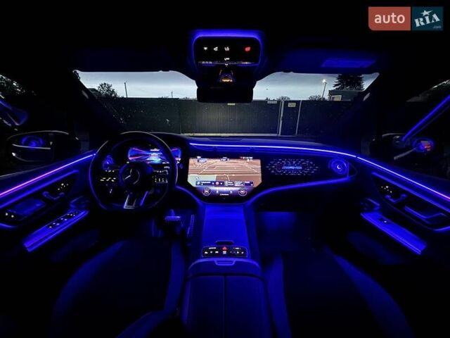 Черный Мерседес EQE SUV, объемом двигателя 0 л и пробегом 19 тыс. км за 74000 $, фото 83 на Automoto.ua