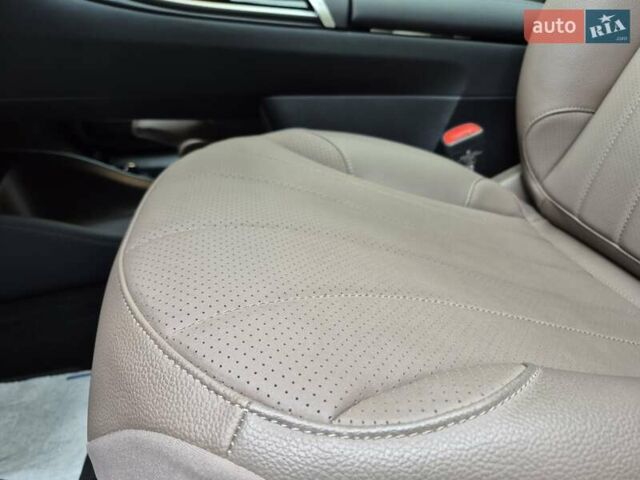 Черный Мерседес EQE SUV, объемом двигателя 0 л и пробегом 22 тыс. км за 52700 $, фото 16 на Automoto.ua